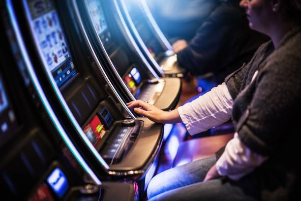 Live studio roulette table with professional dealer and wheel